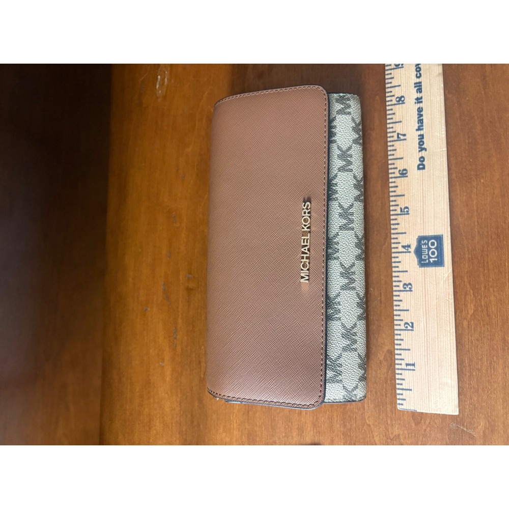 Michael Kors Logo Wallet on Chain Crossbody Saffiano &‎ MK Canvas - Picture 8 of 9